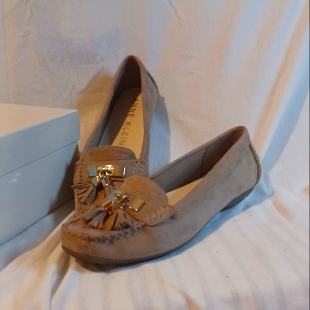 Anne Klein 7 Loafers